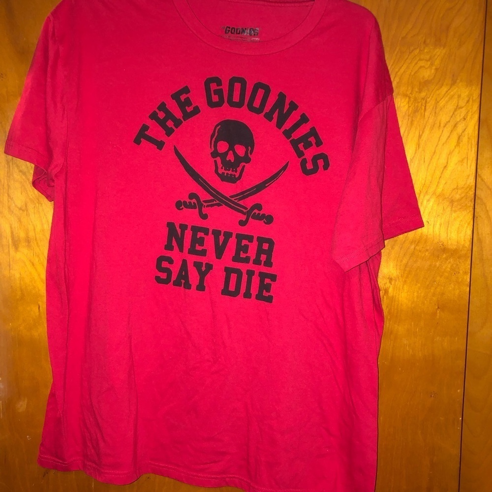 The Goonies never say die red tshirt 80's movie 2x